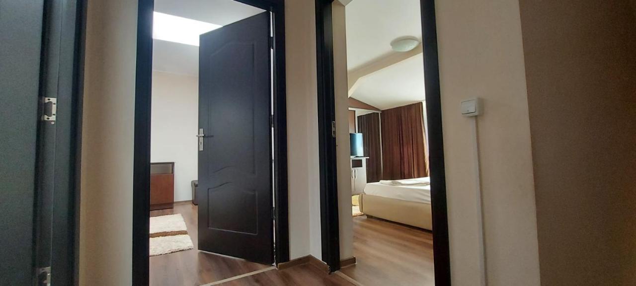 Jolie Suites Brăila Eksteriør billede